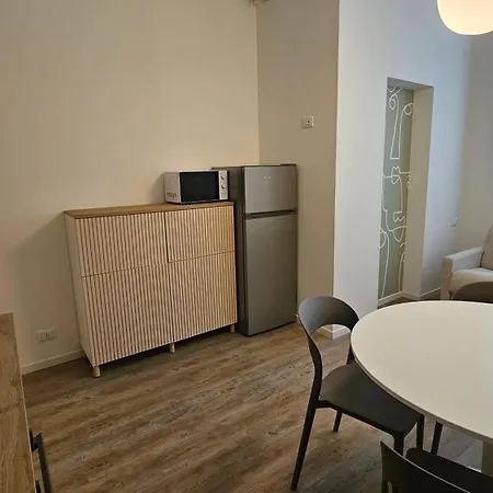 Civicodieci Apartment *